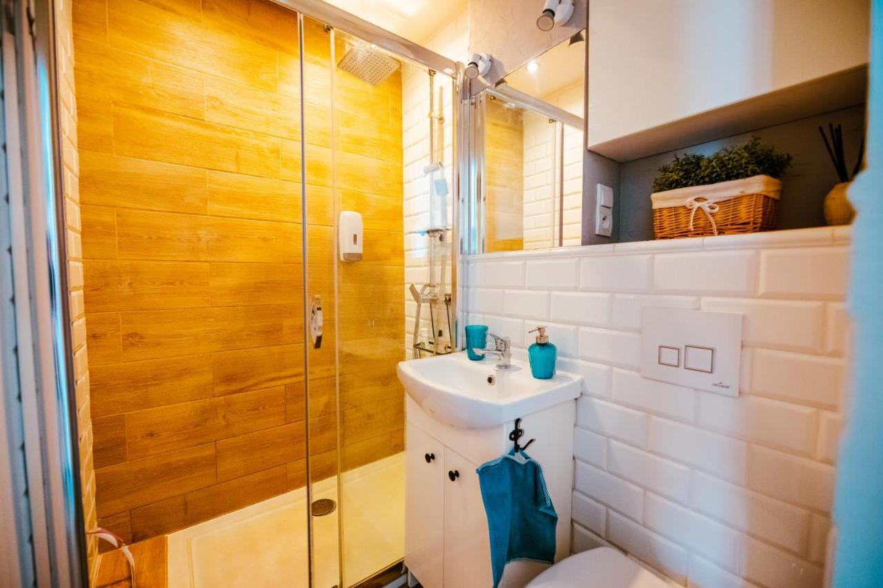 Bright 14Th Floor Central Home With Balcony & Views Varşova Dış mekan fotoğraf