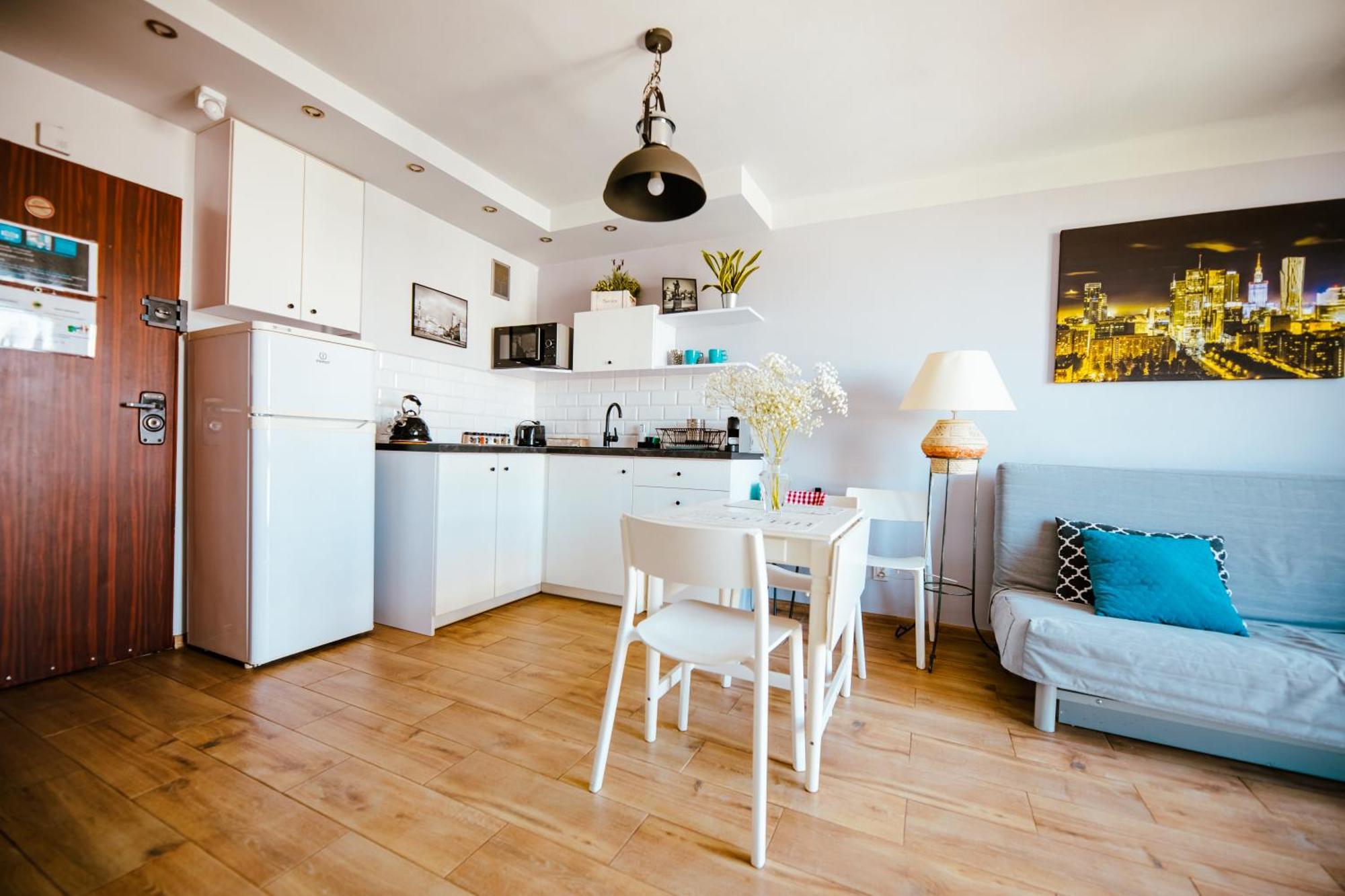 Bright 14Th Floor Central Home With Balcony & Views Varşova Dış mekan fotoğraf