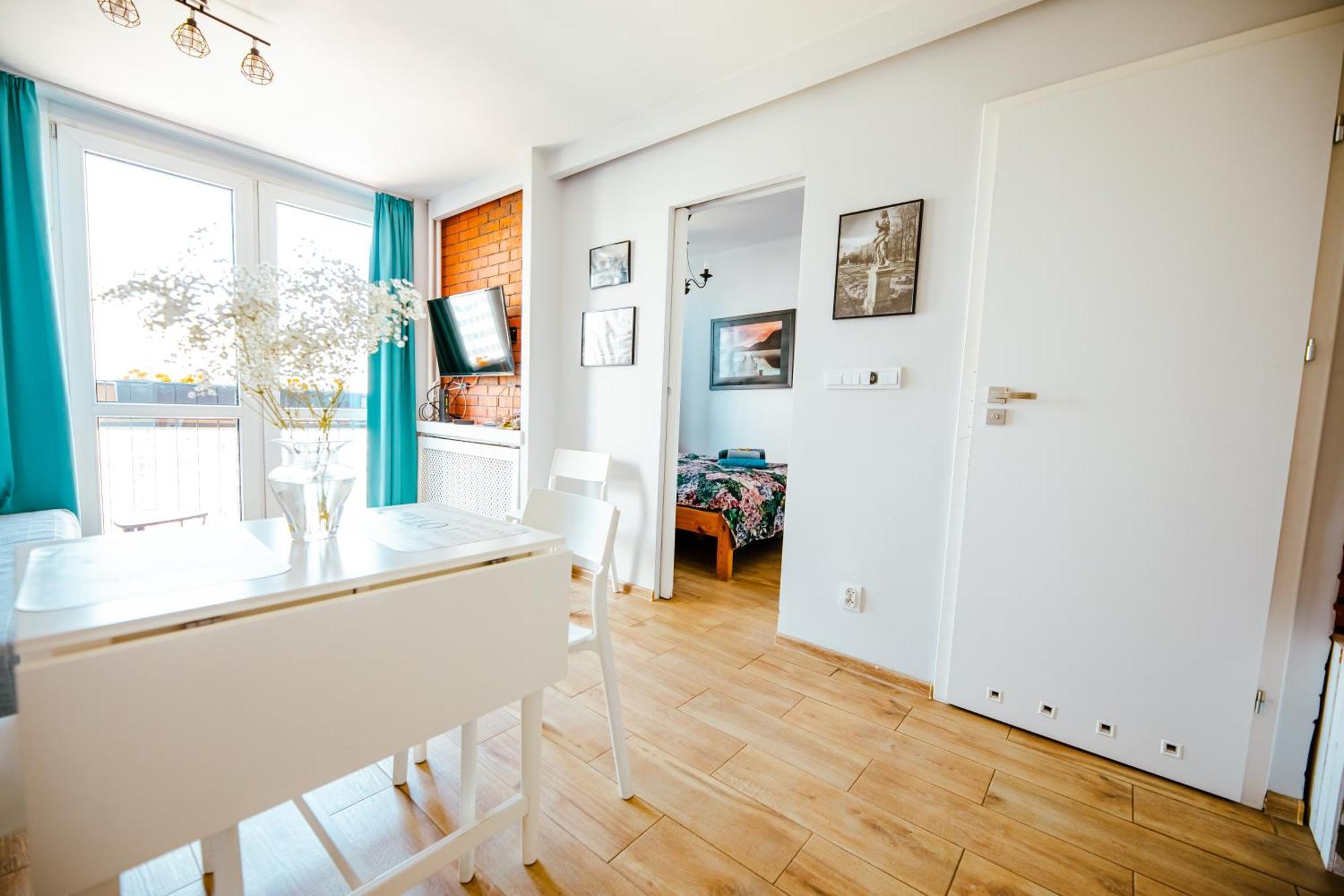 Bright 14Th Floor Central Home With Balcony & Views Varşova Dış mekan fotoğraf