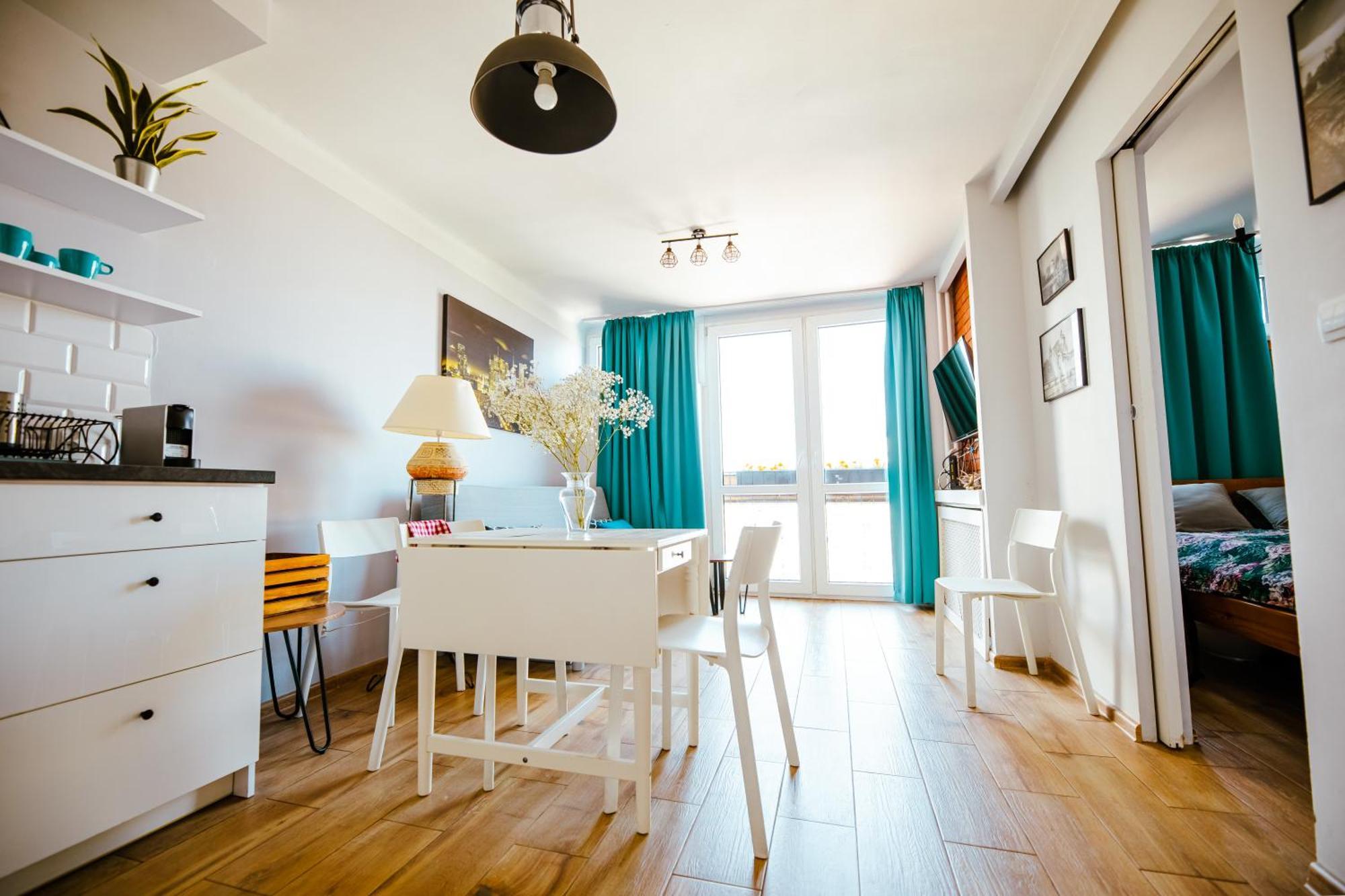 Bright 14Th Floor Central Home With Balcony & Views Varşova Dış mekan fotoğraf