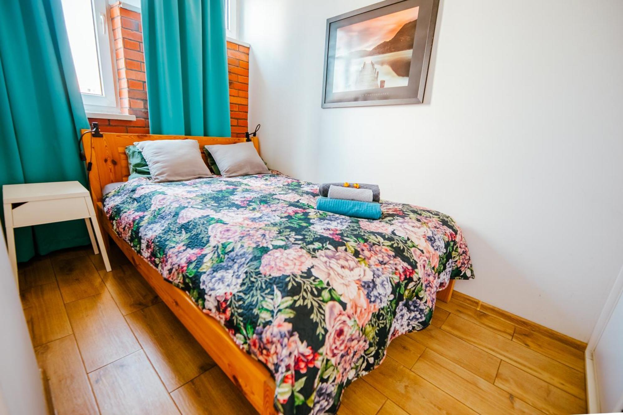 Bright 14Th Floor Central Home With Balcony & Views Varşova Dış mekan fotoğraf